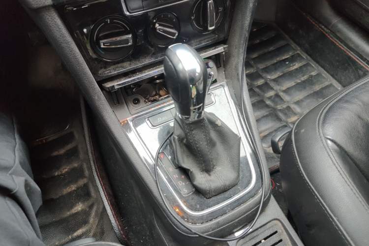 Used Volkswagen Bora 2014 1.6L Automatic Comfort Model