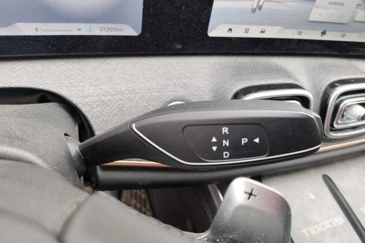 Used Chery Tiggo 9 2023 2.0T Dual-Clutch Two-Wheel Drive Leading Edition 5 Seats Gear Lever