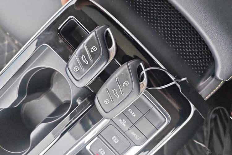 Used Roewe i6 MAX New Energy 2021 EV 500 Skyroof Deluxe Edition