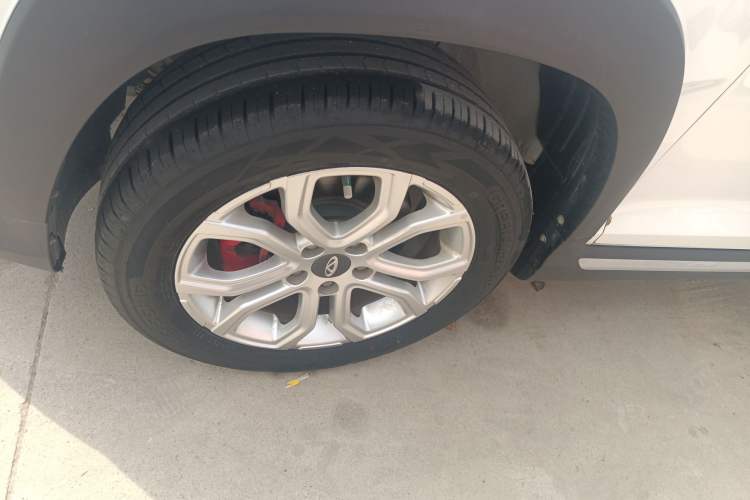 Used Chery Tiggo 3X 2021 Diamond Edition 1.5L CVT 3-Carat Left Front Wheel Hub