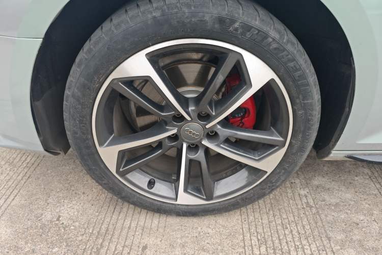 Used Audi A4L 2018 30th Anniversary Edition 40 TFSI Trendy Model
