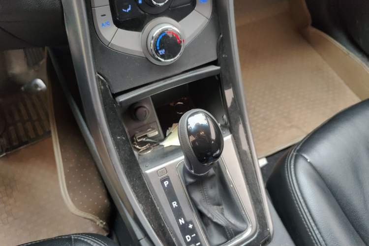 Used Hyundai Elantra (5th Generation / Langdong) 2013 1.6L Automatic Leading Model