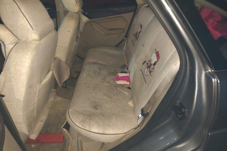 Used Ford Focus 2013 Sedan Classic 1.8L Automatic Millionth Anniversary Edition
