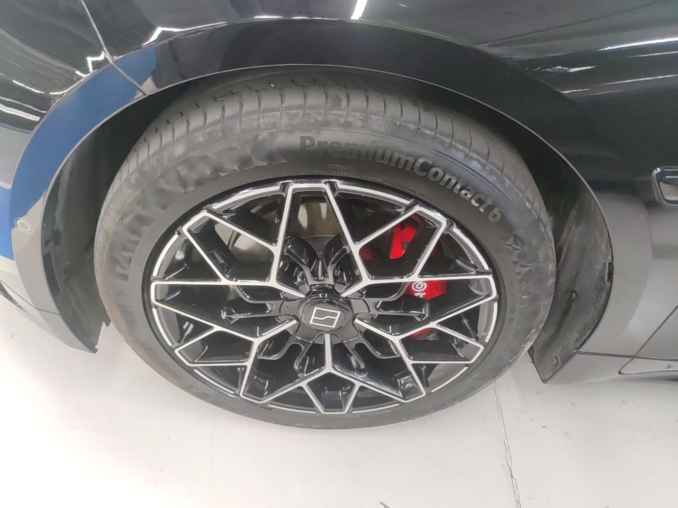 Zeekr 001 2025 ME Version 100 kWh All-Wheel Drive — снимка 10