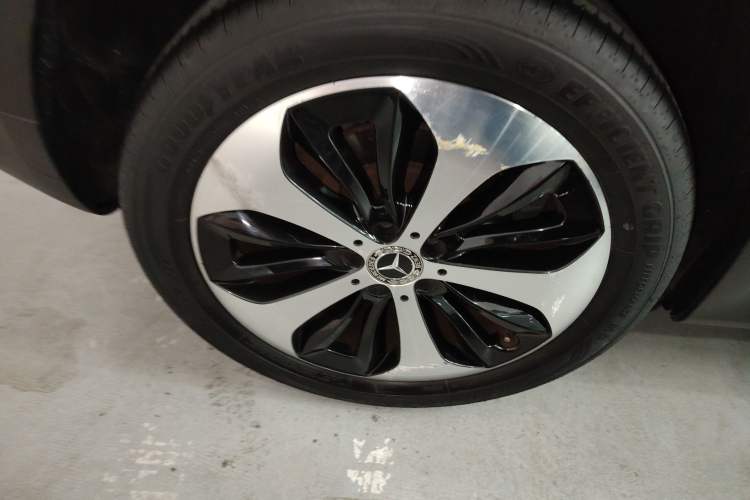 Used Mercedes-Benz GLB 2022 Updated GLB 200 Fashion Edition