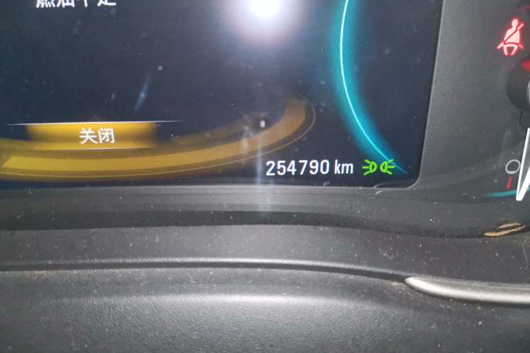 Used Buick LaCrosse 2013 2.0T SIDI Smart Luxury Flagship Edition Odometer Close Up