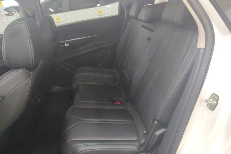 Used Peugeot 5008 2021 360THP 5-Seater Strength Edition Left Rear Seat