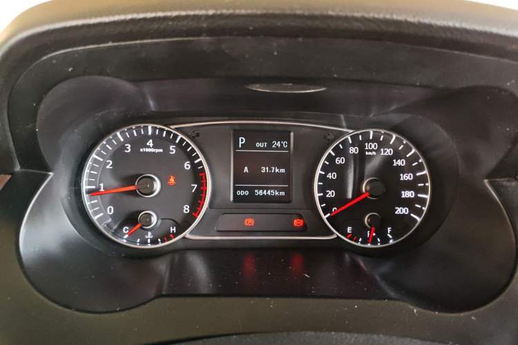 Used Land X7 2015 2.0T Panoramic Prestige Edition Instrument Cluster