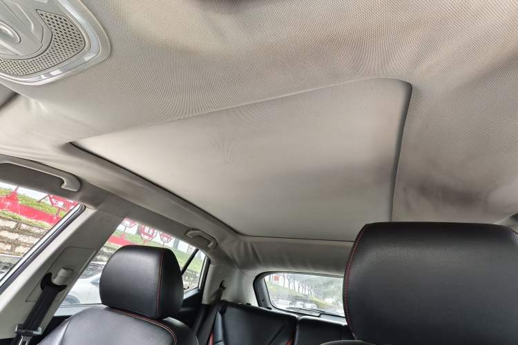 Used Soueast DX3 2016 1.5T CVT Flagship Model Headliner