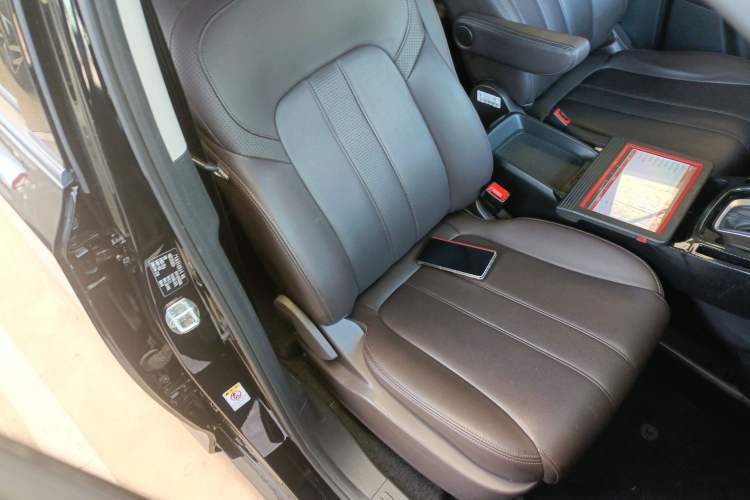 Used GAC Trumpchi M6 2019 270T DCT Luxury Edition (6-seater) China VI Right Front Seat