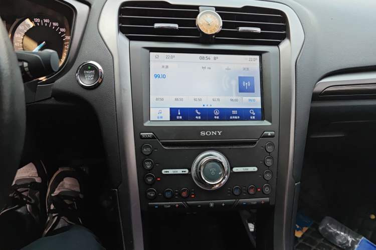 Used Ford Mondeo 2018 EcoBoost 200 Smart Control Fashion Model China V Standard