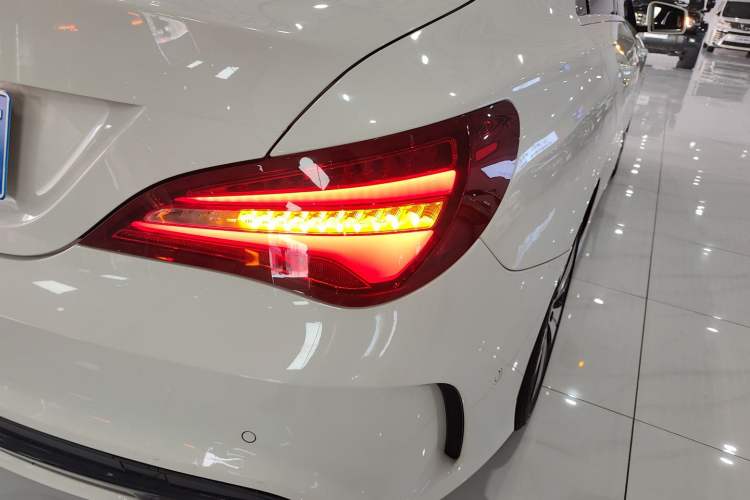 Used Mercedes-Benz CLA 2017 Facelifted CLA 200 Stylish Edition