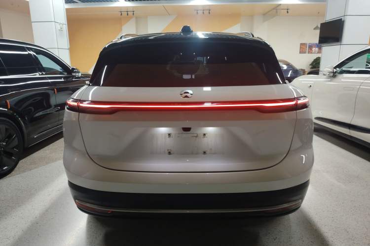 Used Nio ES6 2024 75 kWh Rear