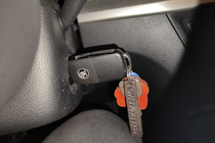 Used Skoda Kamiq 2020 1.5L Automatic Standard Edition Vehicle Key