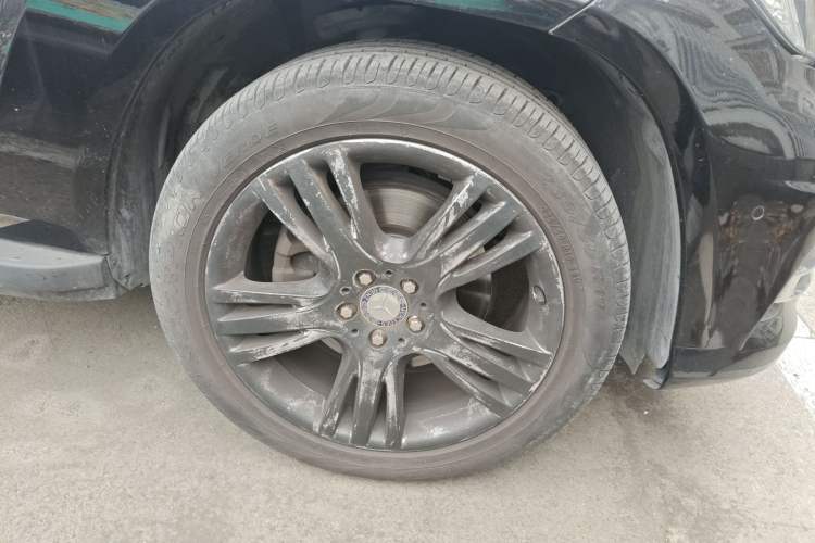 Used Mercedes-Benz GLK-Class 2015 GLK 260 4MATIC Dynamic Edition Ultimate Version Right Front Wheel Hub