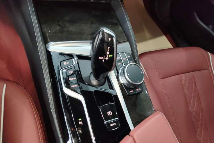 Used BMW 5 Series 2021 525Li M Sport Package