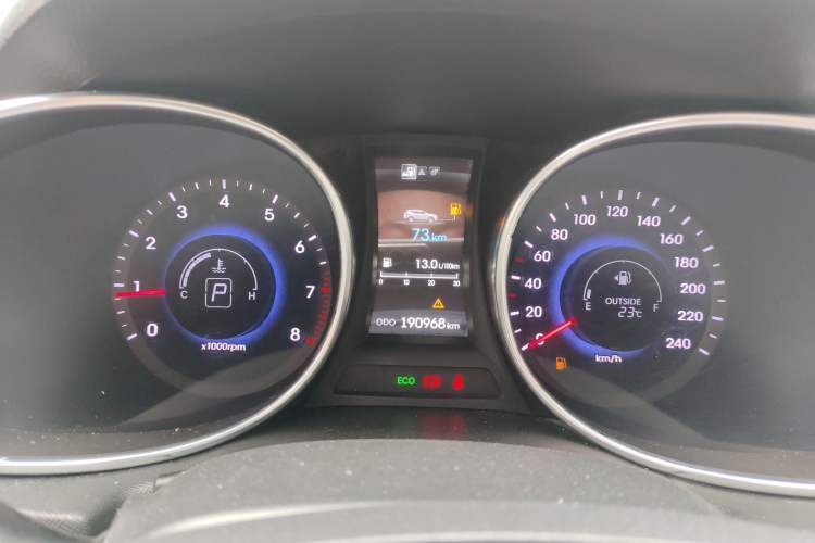 Used Hyundai Santa Fe 2013 2.4L Automatic 2WD Comfort Edition
