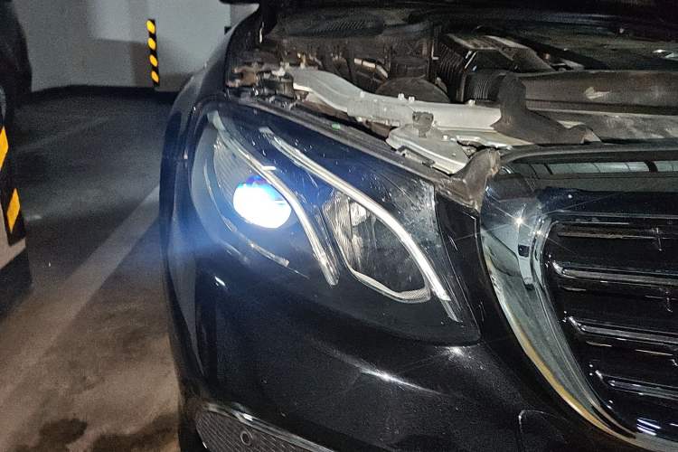 Used Mercedes-Benz E-Class 2019 E 300 L Stylish Model