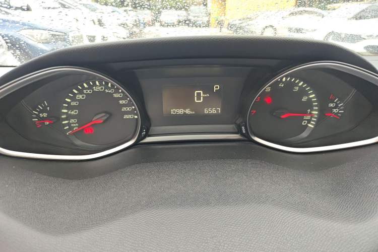 Used Peugeot 308S 2015 1.2T Automatic Shangchi Edition Instrument Cluster
