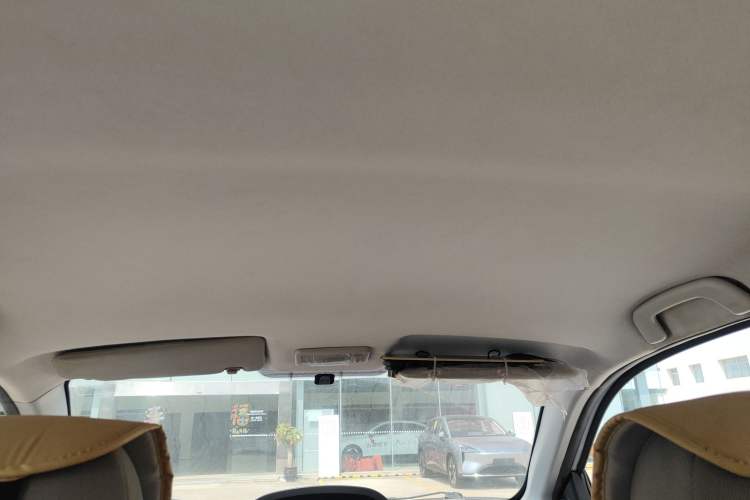 Used Geely Auto Diamond 2013 1.5L Manual Entry-Level Model
