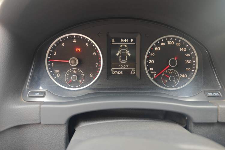 Used Volkswagen Tiguan 2012 1.8TSI Automatic All-Wheel Drive Elite Edition Instrument Cluster