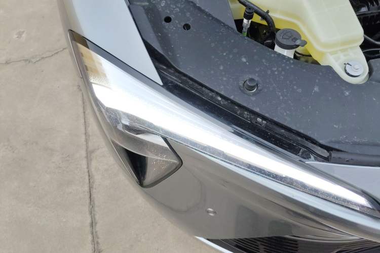 Used Buick L7 2025 Model Aivia