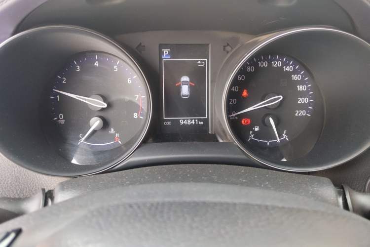 Used Toyota IZOA 2018 2.0L Yichi Version China VI Standard
