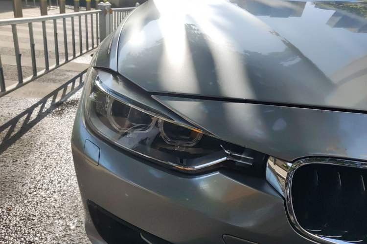 Used BMW 3 Series 2013 Facelifted 328i Sport Design Package
