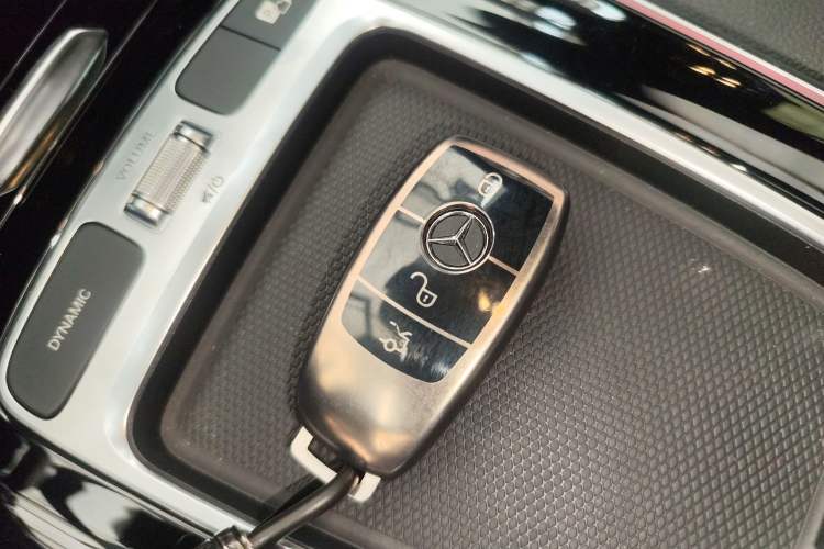 Used Mercedes-Benz GLB 2024 Refresh GLB 220 Fashion Edition Vehicle Key