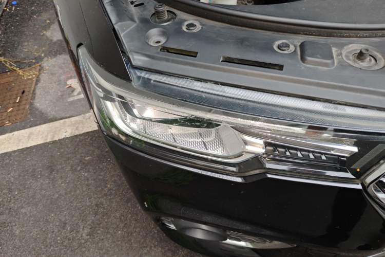 Used Haval H7 2019 2.0T Luxury Edition China VI Standard Right Front Headlight