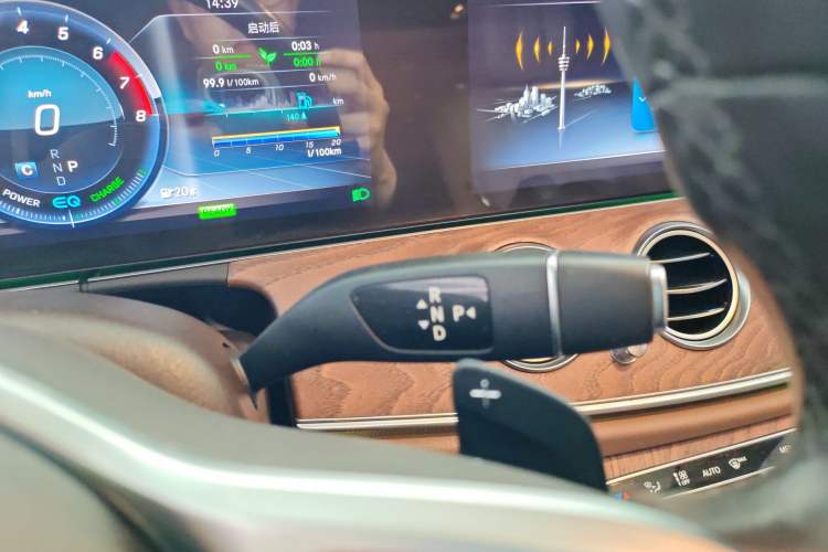 Used Mercedes-Benz E-Class 2019 E 260 L 4MATIC