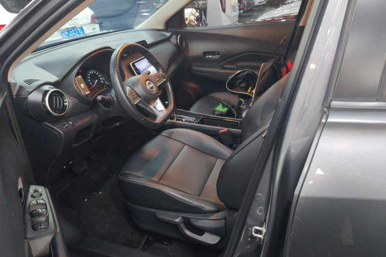 Used Nissan Kicks 2023 Jingqing Edition 1.5L Unleash Pure "Jing" – The Luxurious Version Left Front Seat