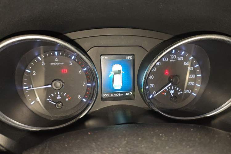 Used Haval H6 Coupe 2015 Blue Label 2.0T Automatic Two-Wheel Drive Elite Model
