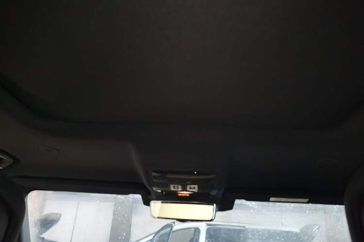 Used Land Rover Defender 2024 110 3.0T P400 X-DYNAMIC HSE Headliner