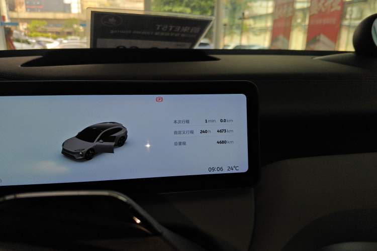 Used Nio ET5T 2025 Model Champion Commemorative Edition, 75kWh Touring