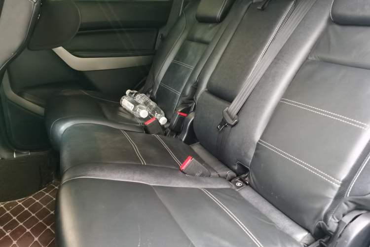 Used Ford Everest 2017 2.0T Gasoline Automatic 4x4 Luxury Edition 5 Seats Left Rear Seat