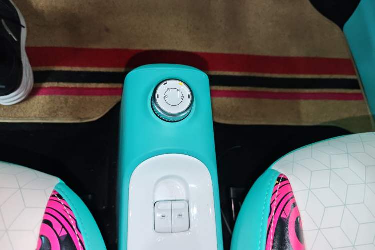 Used Wuling Hongguang MINIEV 2024 3rd Generation 215km Advanced Version Gear Lever