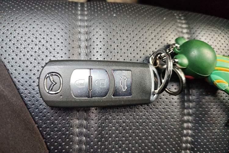 Used Mazda Atenza 2020 2.0L Blue Sky Luxury Edition
