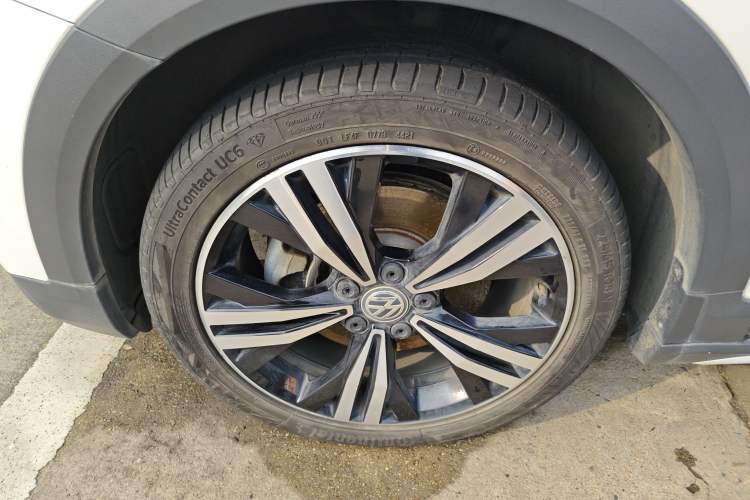 Used Volkswagen Touran 2018 Volkswagen Touran L 280TSI DSG Boundary Edition 7 Seats China VI Standard