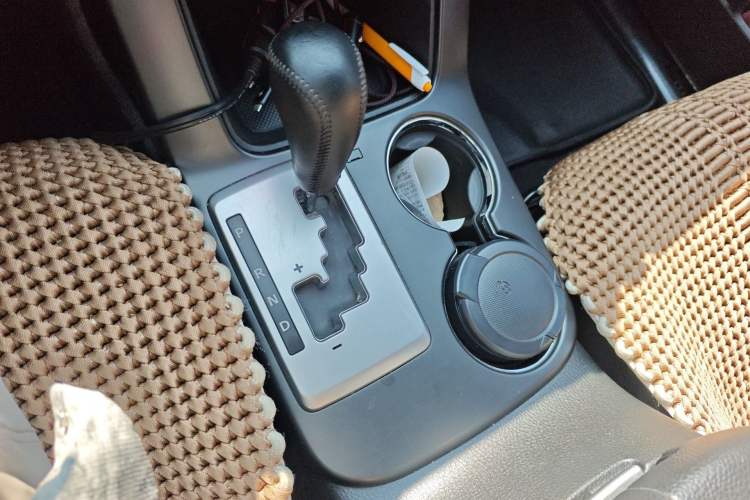 Used Kia Sorento 2012 2.4L Gasoline Luxury Edition
