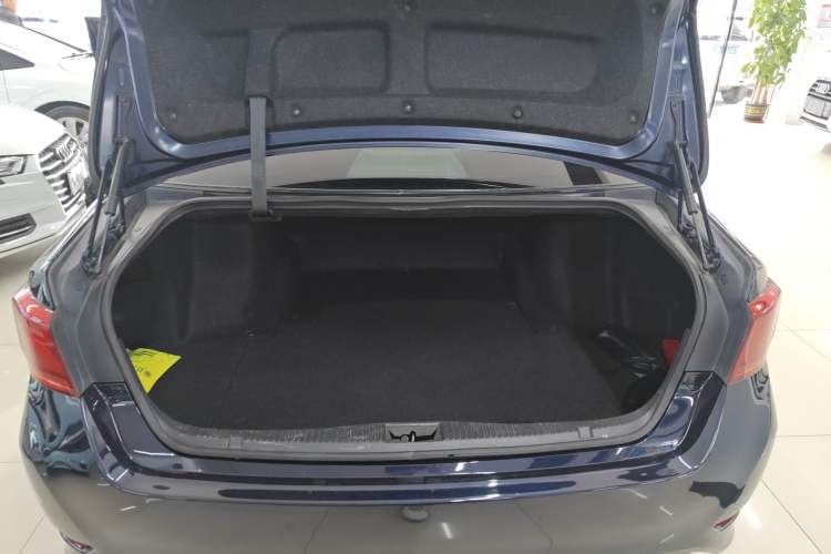 Used Toyota Crown 2018 2.0T Fashion Edition