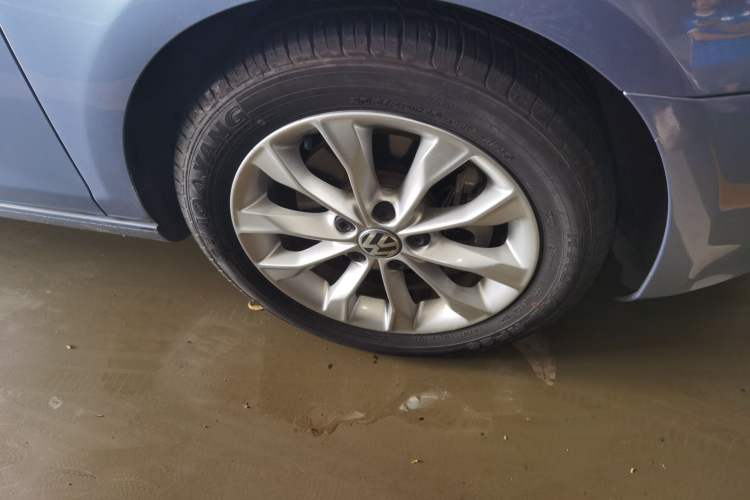 Used Volkswagen Golf 2010 1.4 TSI Automatic Luxury Model