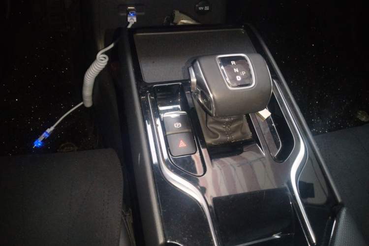 Used Hongqi E-QM5 2022 431 km Charge & Enjoy Edition