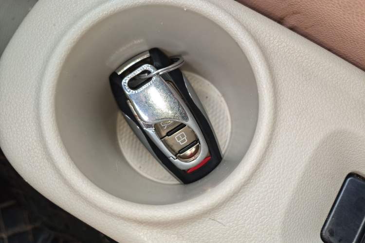 Used ORA White Cat 2020 360 km Luxury Version
