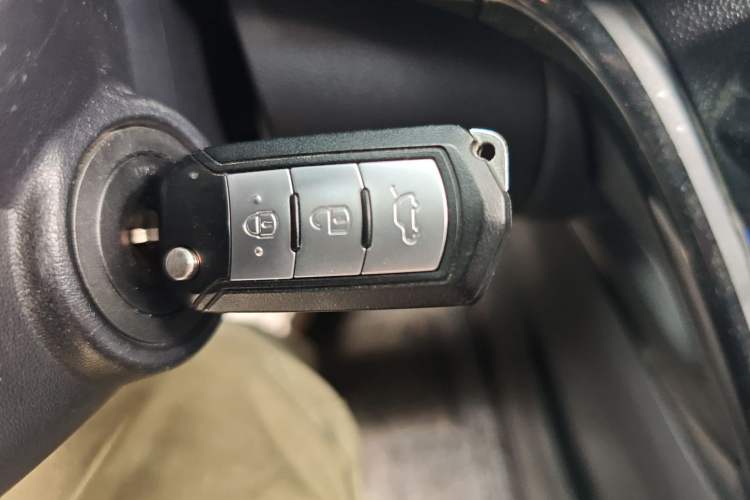 Used GAC Trumpchi GS4 2018 235T Manual Two-Wheel Drive Luxury Edition
