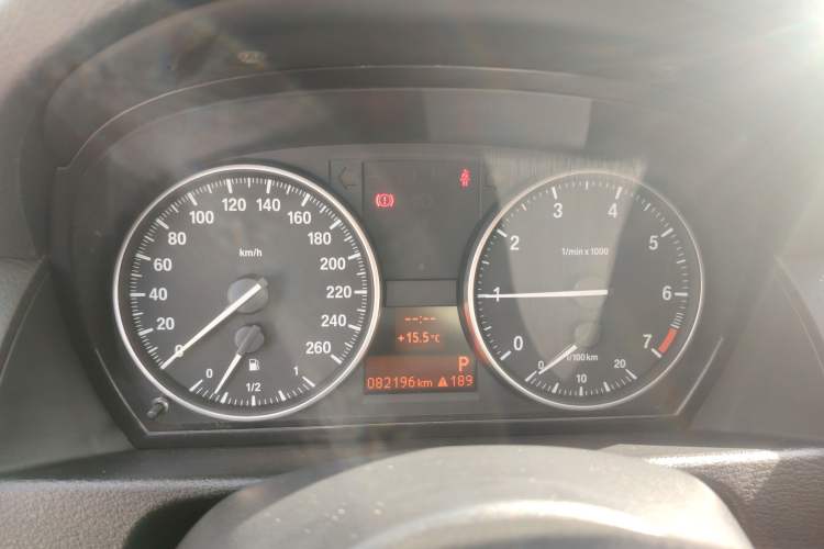 Used BMW X1 2015 sDrive18i Fashion Upgrade Edition Instrument Cluster