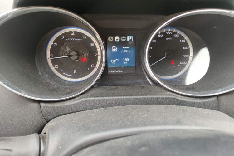 Used Dongfeng Aeolus AX4 2017 1.6L DCT Trendy Style