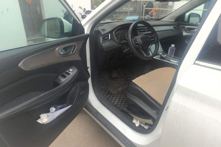 Used Roewe RX5 2020 PLUS 300TGI Automatic Ali National Style Luxury Edition
