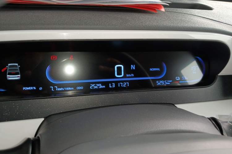 Used Geely Galaxy Panda 2025 210 km – Yuanqi Bear
