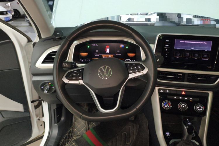 Used Volkswagen T-ROC 2024 280TSI DSG Two-Wheel-Drive Time Edition
